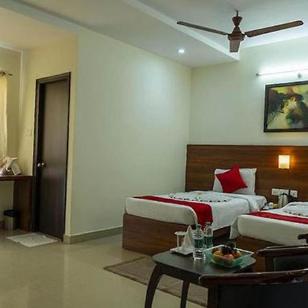 Fabhotel Prime Krrish Inn Χιντεραμπάντ Εξωτερικό φωτογραφία
