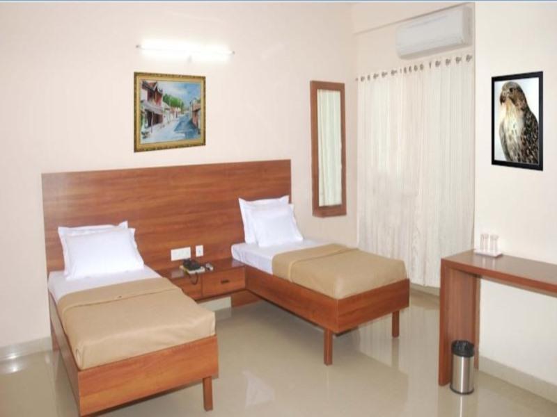Fabhotel Prime Krrish Inn Χιντεραμπάντ Εξωτερικό φωτογραφία